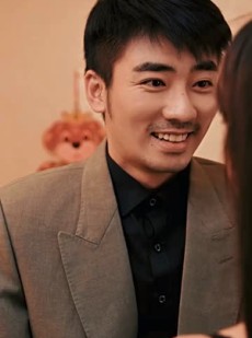 《短剧 纵横2000》100集短剧一键播放全集尽览