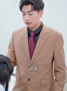 《短剧 近在咫尺的爱》103集热门短剧随心看