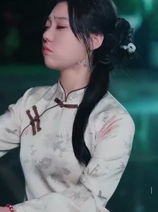 《短剧 厉律师的闪婚娇妻是传世帝尊》50集热门短剧抢先观看