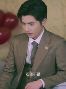 《短剧 咬清梨》85集热门短剧即点即播