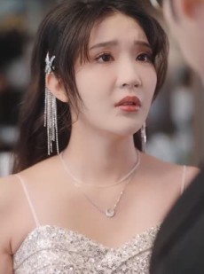 《短剧 离婚后，夫人成了千亿大佬》100集一键解锁全集剧情