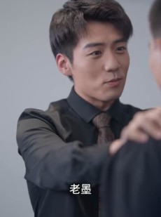 《短剧 物价贬值：莱场小贩钞级逆袭》90集高清短剧随时随地看