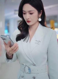 《短剧 离婚后女儿叫我阿姨》60集全集在线免费观看
