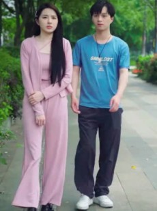 《短剧 我的美女总裁老婆》111集一键直达观看页面