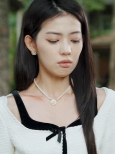 《短剧 灰烬中的刺青》70集独家短剧在线播放