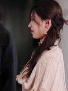 《短剧 丑女又怎样季先生他超爱》87集热门短剧随心看