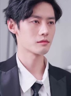 《短剧 肥妻逆袭，新大号新星》50集全集短剧畅享不停