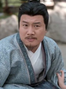 《短剧 嫡女为凰，相府全体都下跪》80集高清流畅短剧解锁