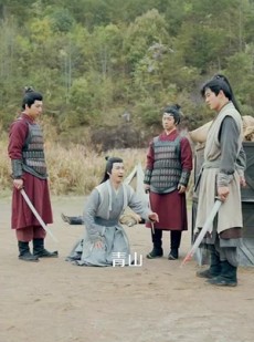 《短剧 旱灾逃荒：签到一口泉，打造王朝》85集全集短剧极速播放