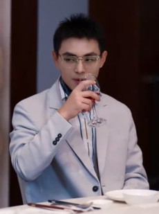 《短剧 离婚后，带娃嫁总裁》87集短剧网页版直接观看