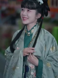 《短剧 洞房夜遭换亲，她带小皇帝去逃荒》107集高清短剧想看就看