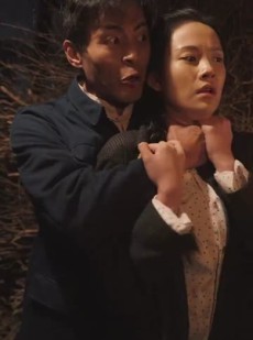 《短剧 冷面战士牺牲归来竟是女儿身》30集全集高清在线观看