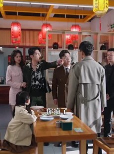 《短剧 荣归故里之新官上任》100集短剧在线全集看