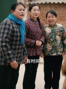 《短剧 结婚四年未见面，指挥官老公回来了》100集热播短剧即点即看