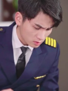 《短剧 云霄之上爱别离》39集高清流畅短剧畅享