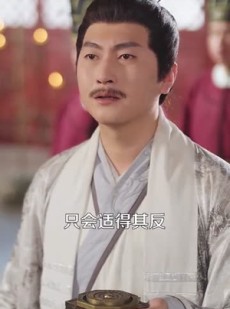 《短剧 帝王绝嗣却意外撞见缩小版自己》100集流畅播放不容错过