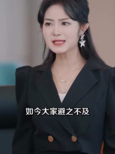 《短剧 保洁老爸是全球首富》100集高清流畅短剧解锁