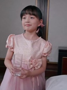 《短剧 孝子贤孙都跪下我是你们太奶奶》104集一键解锁全集剧情