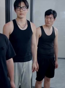 《短剧 八岁清北卖鹅腿校长叫我小孩哥》95集高清流畅短剧解锁