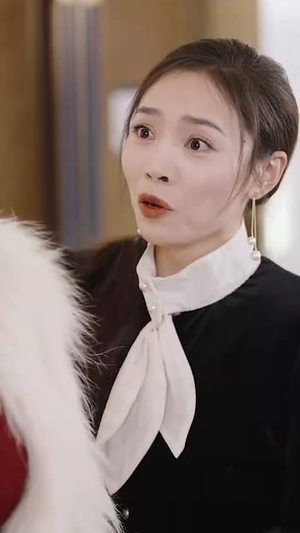 金蛇闹春从同学会现场开始(31集) 金蛇闹春从同学会现场开始(31集)短剧终篇全集限免看
