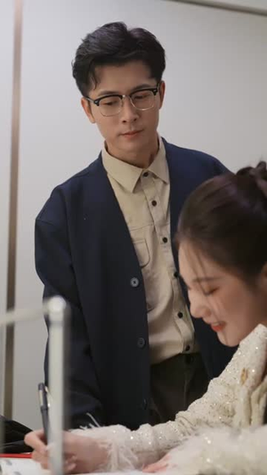 被裁员后未婚妻提出分手(31集) 被裁员后未婚妻提出分手(31集)短剧高分全集在线刷