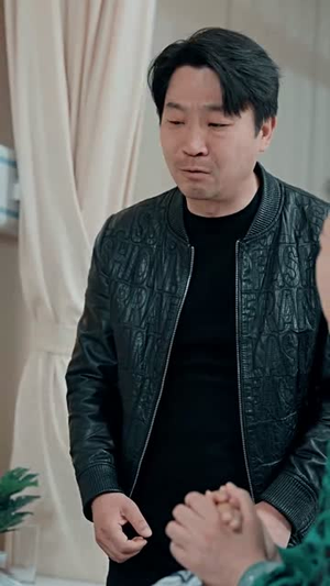 三个锦囊(70集) 三个锦囊(70集)短剧全集投屏大屏看