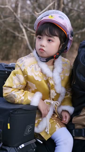 天降锦鲤小萌宝(80集) 天降锦鲤小萌宝(80集)短剧热映全集免费刷
