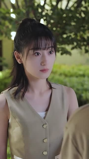 离婚后,我嫁给了万人迷小叔(81集) 离婚后,我嫁给了万人迷小叔(81集)短剧爆款全集在线播