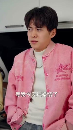 女儿笑我跳广场舞我登舞台征服全场(71集) 女儿笑我跳广场舞我登舞台征服全场(71集)短剧全系列免费畅享