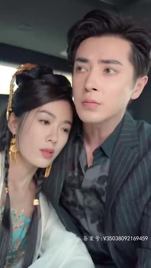 妈咪快跑爹地追来了(69集) 妈咪快跑爹地追来了(69集)短剧精选全集无广告