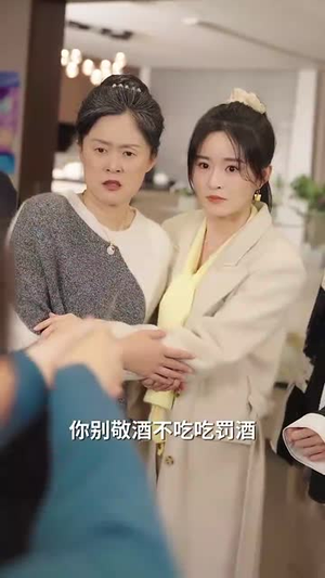 60芳华正当年(32集) 60芳华正当年(32集)短剧全剧终高清放送