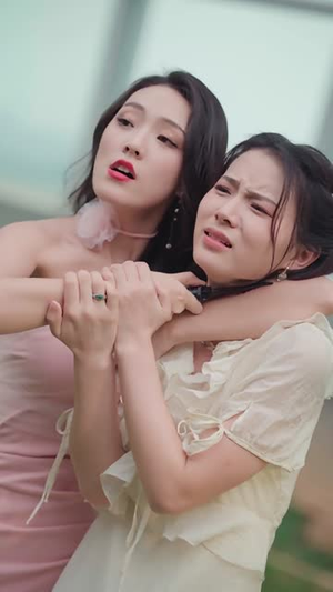 醉后爱上你(36集) 醉后爱上你(36集)短剧全集连看不停歇