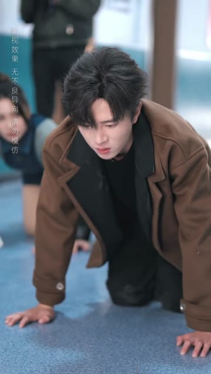 黑月光只想爆红(62集) 黑月光只想爆红(62集)短剧全集畅看无门槛