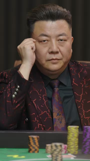 在澳门念书的女儿回村了(76集) 在澳门念书的女儿回村了(76集)短剧全剧终限免畅刷