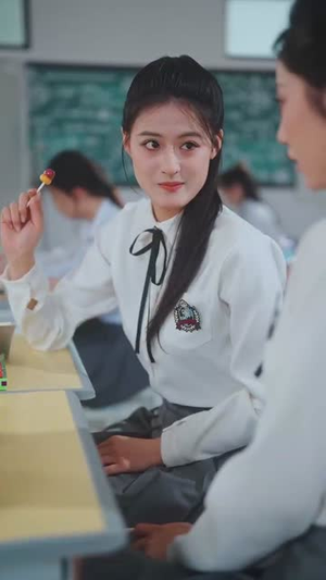 佳人送我置山巅(99集) 佳人送我置山巅(99集)短剧结局篇全集直通