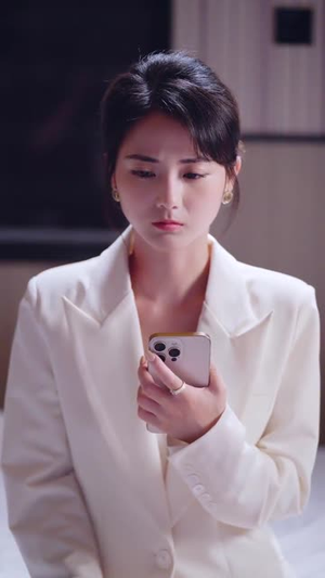 花期已尽陌路无归(73集) 花期已尽陌路无归(73集)短剧终章免费大放送